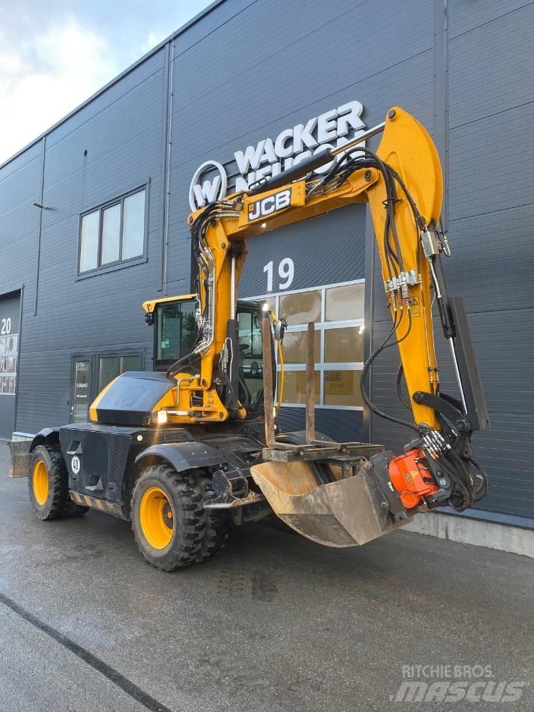 JCB 110 W Kolesové rýpadlá