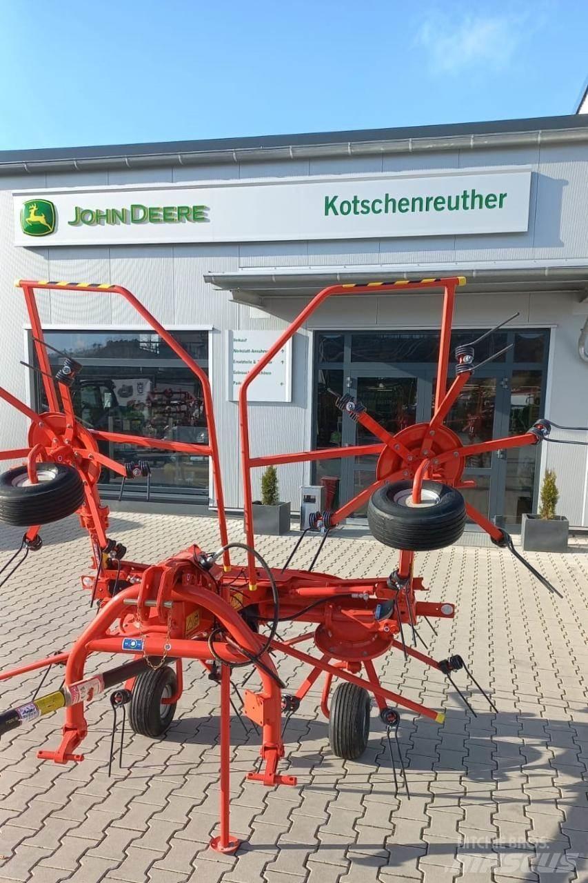Kuhn GF 422 Obracače a zhrabovače sena