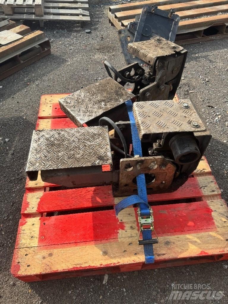 Vögele Super 1303-3i Finišéry