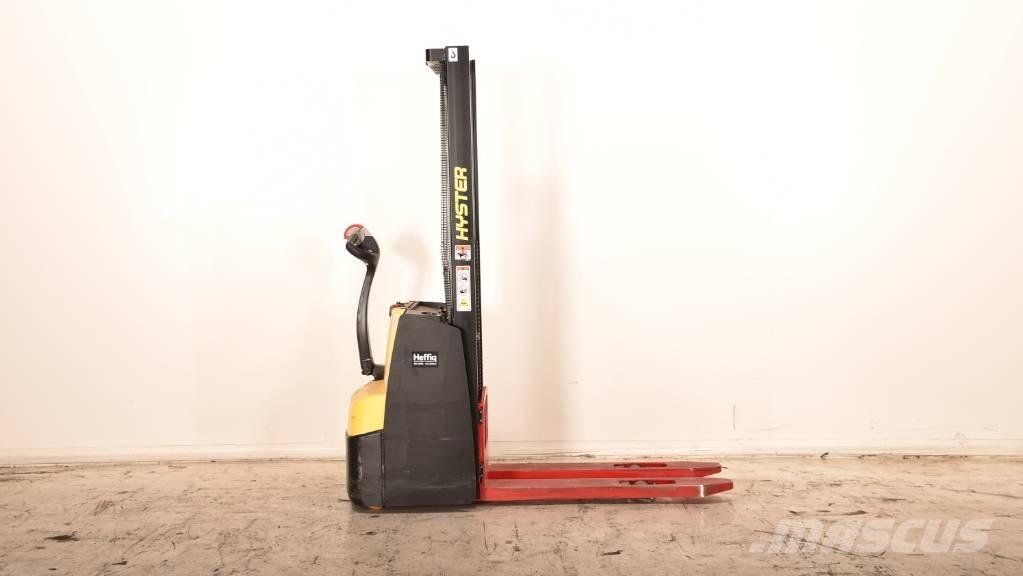 Hyster S 1.0E Ručne vedené vysokozdvižné vozíky
