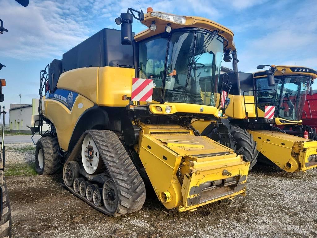 New Holland CR 9090 Kombinované zberacie stroje