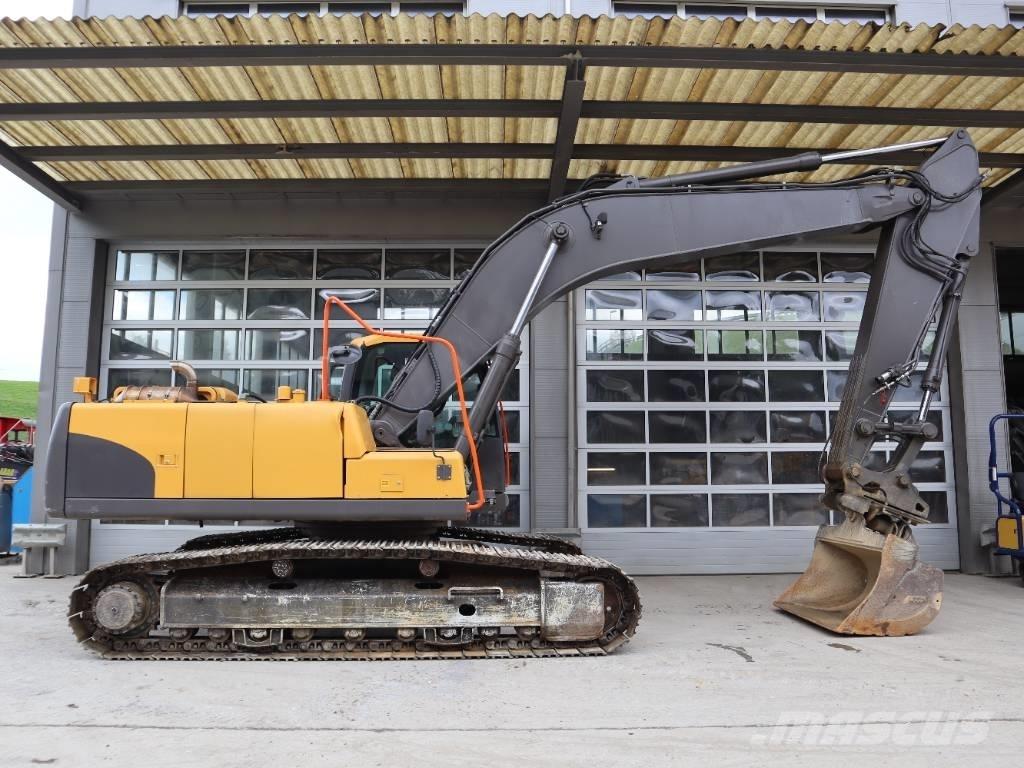 Volvo EC 240 C N L Pásové rýpadlá