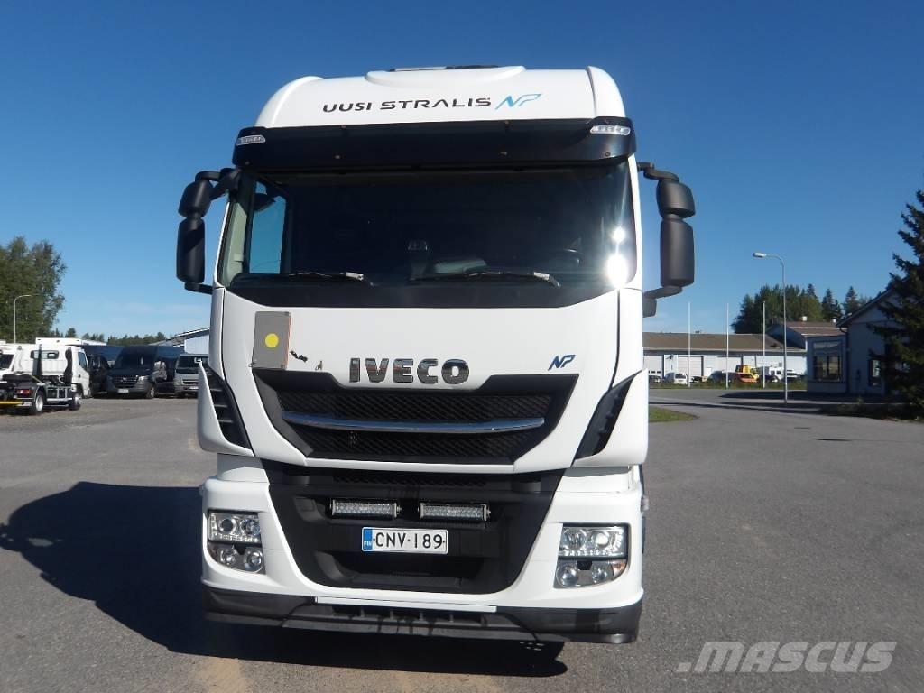 Iveco AS 440STX LNG Ťahače