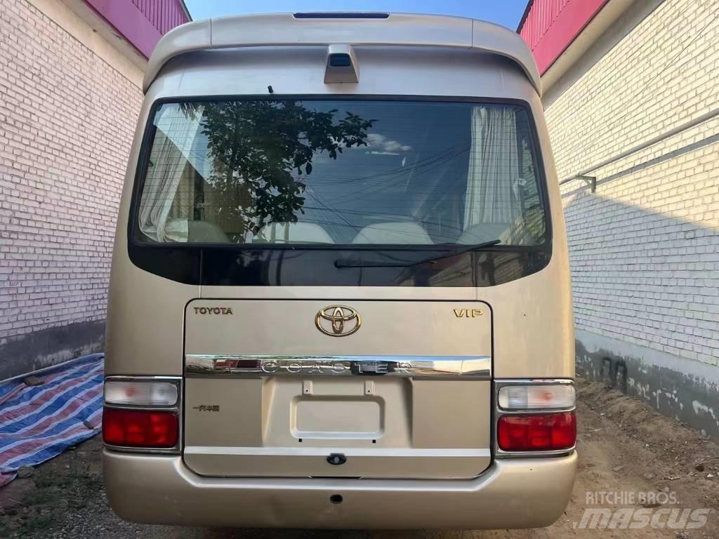 Toyota Coaster Bus Minibusy
