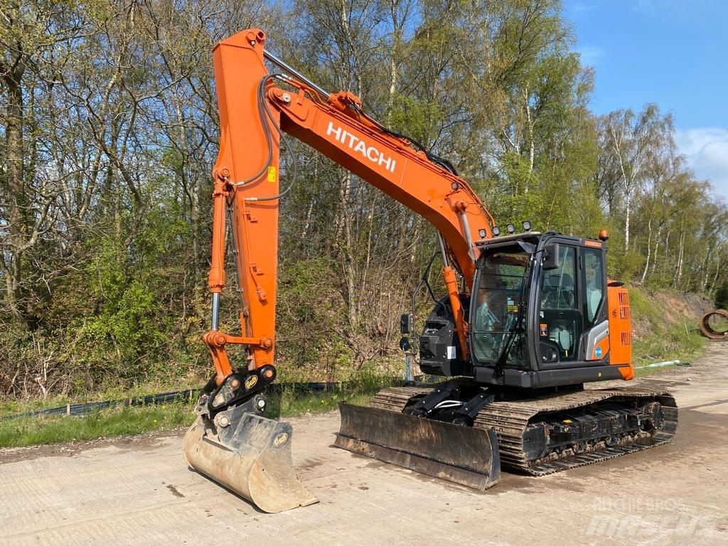 Hitachi ZX135USBL-7 Pásové rýpadlá