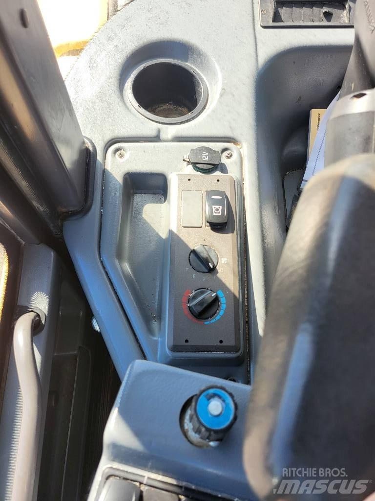Volvo L 30 G Kolesové nakladače