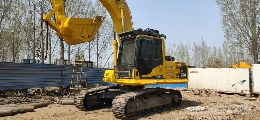 Komatsu pc200-8 Pásové rýpadlá