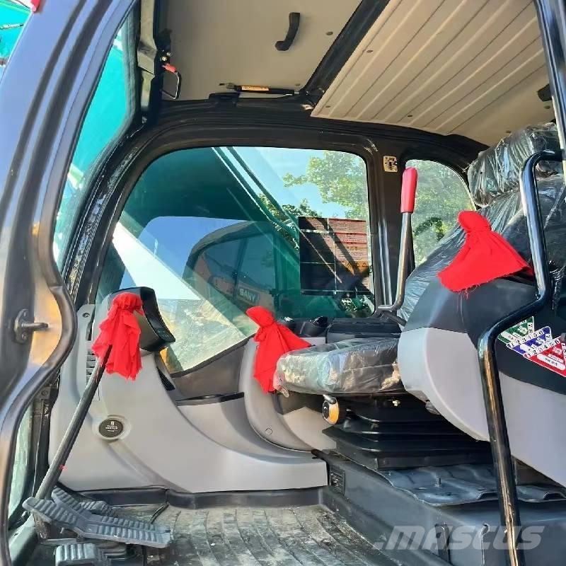 Kobelco SK 140 Pásové rýpadlá