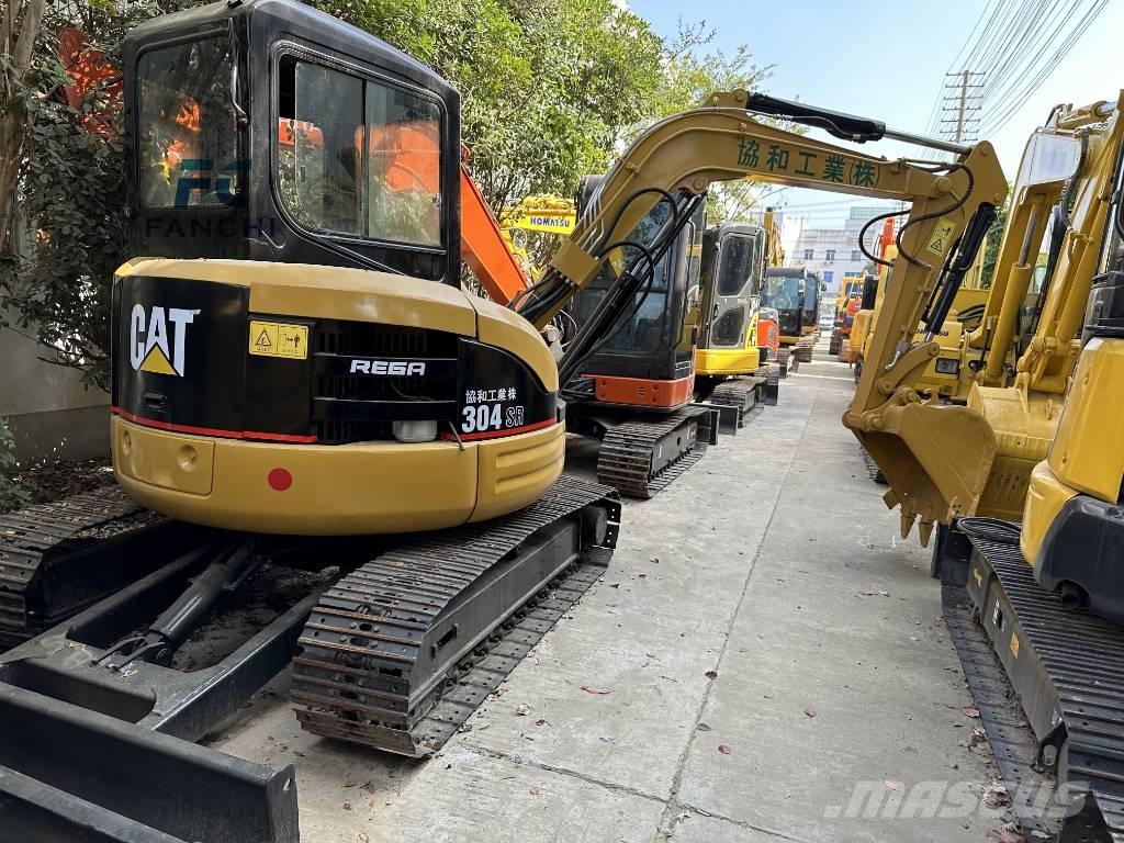 CAT 304SR Pásové rýpadlá