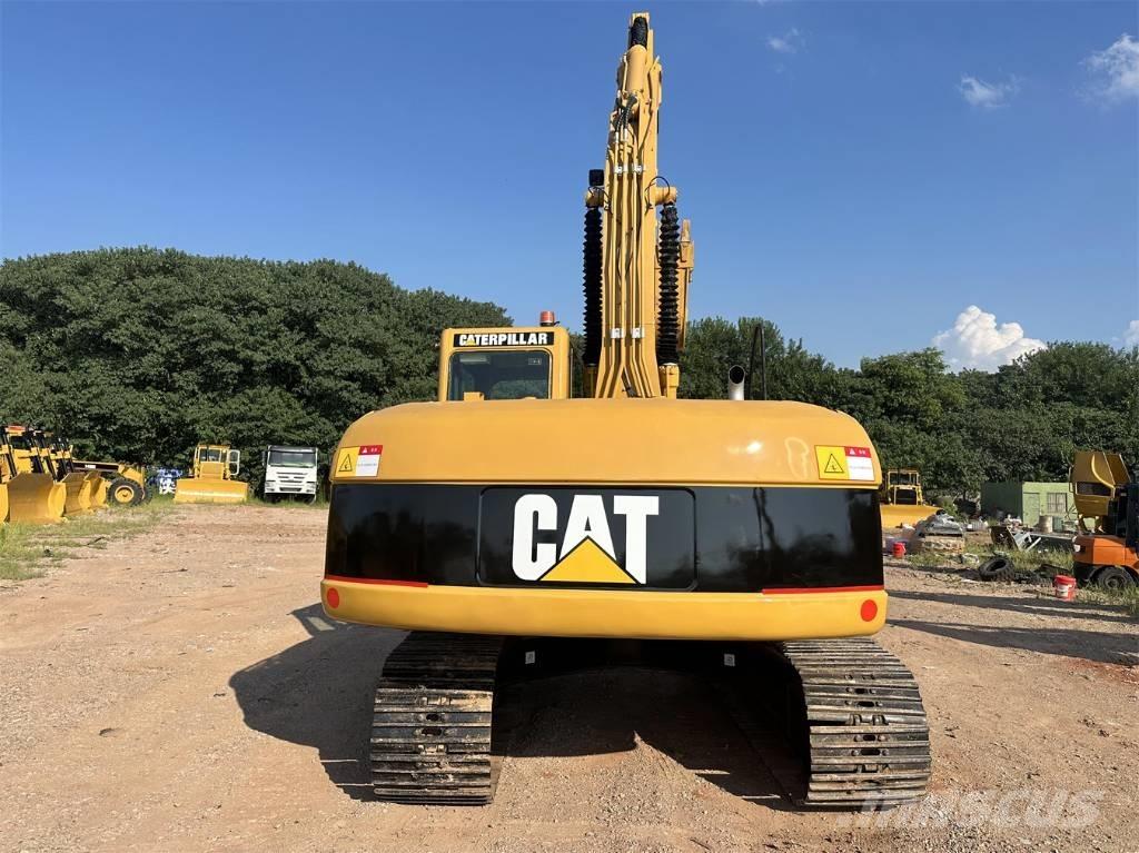 CAT 320C Pásové rýpadlá