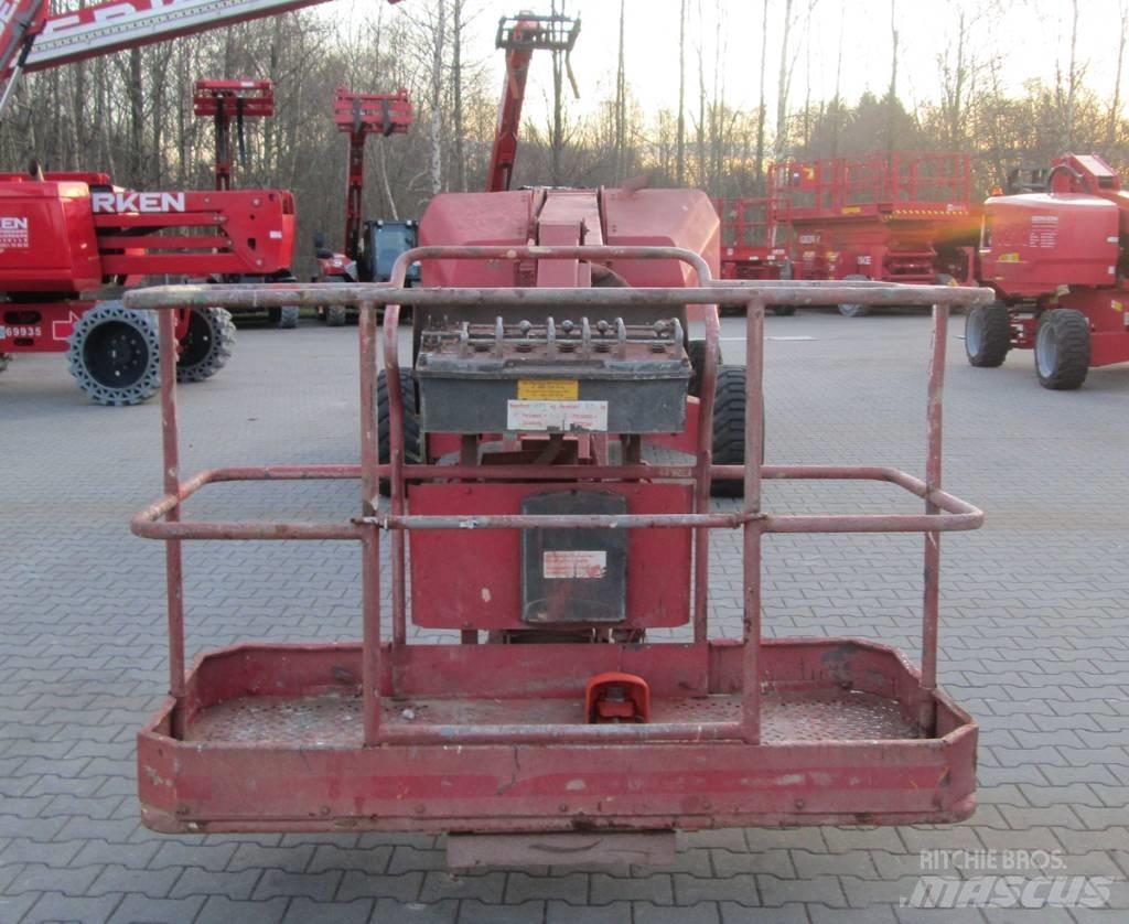Aichi SP14CJ Teleskopické plošiny