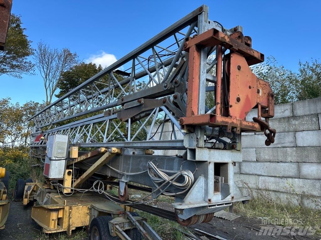 Comedil CBR 32 Rychlostavitelné žeriavy