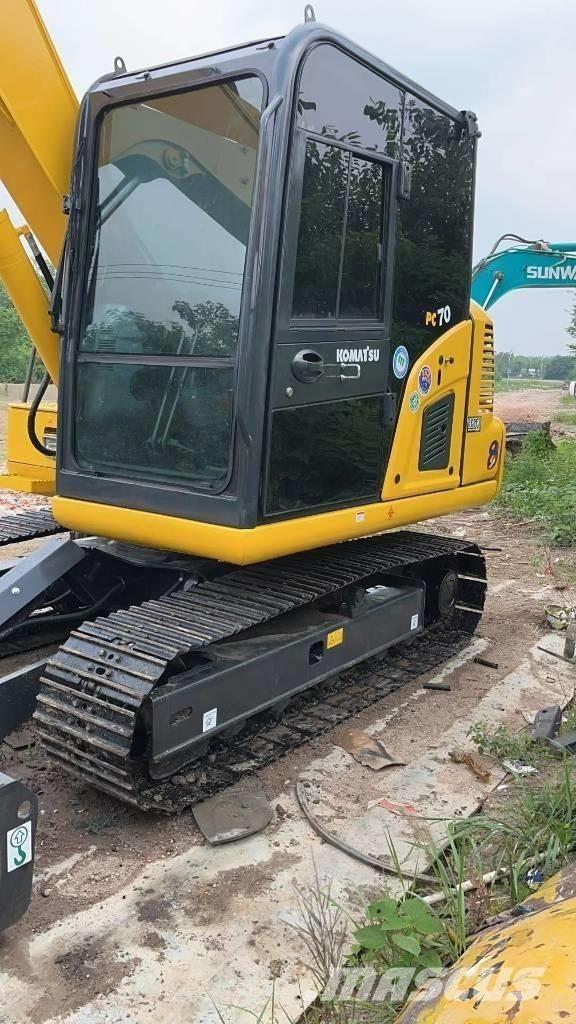 Komatsu 70 Pásové rýpadlá