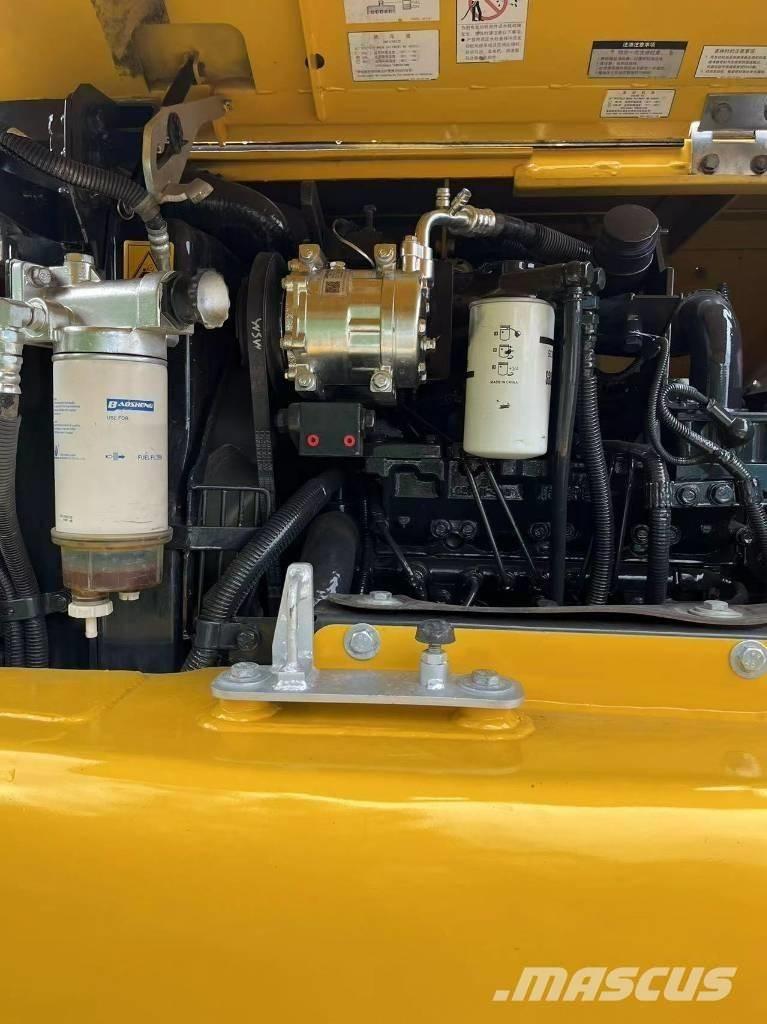 Komatsu 70 Pásové rýpadlá