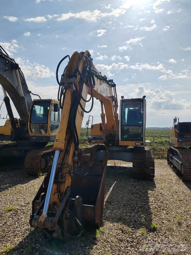 Liebherr R 900 C Pásové rýpadlá