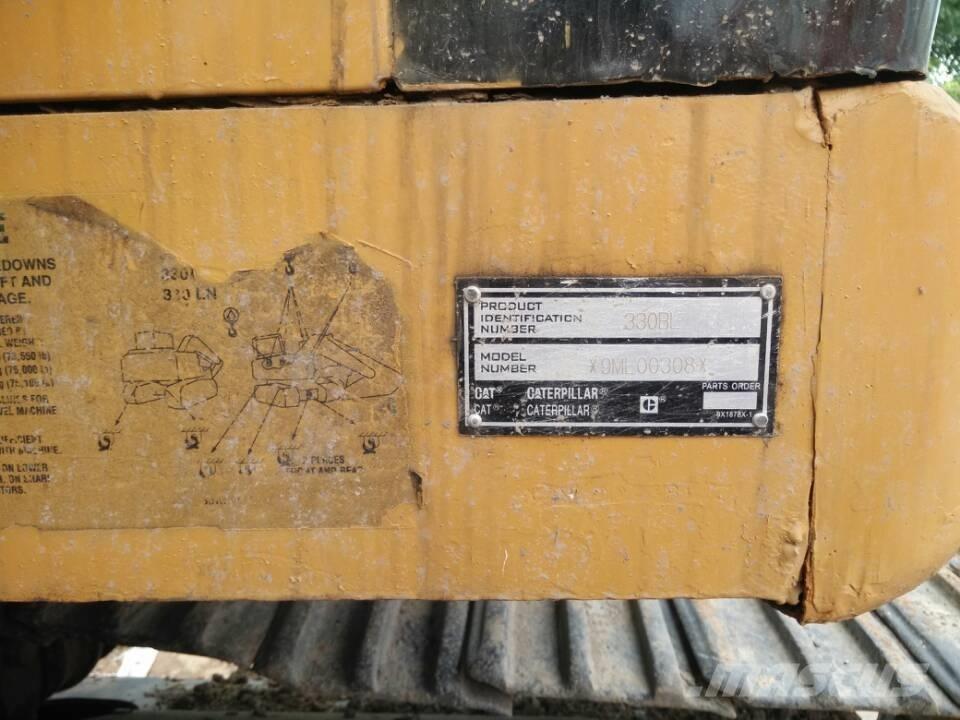 CAT 330 B L Pásové rýpadlá