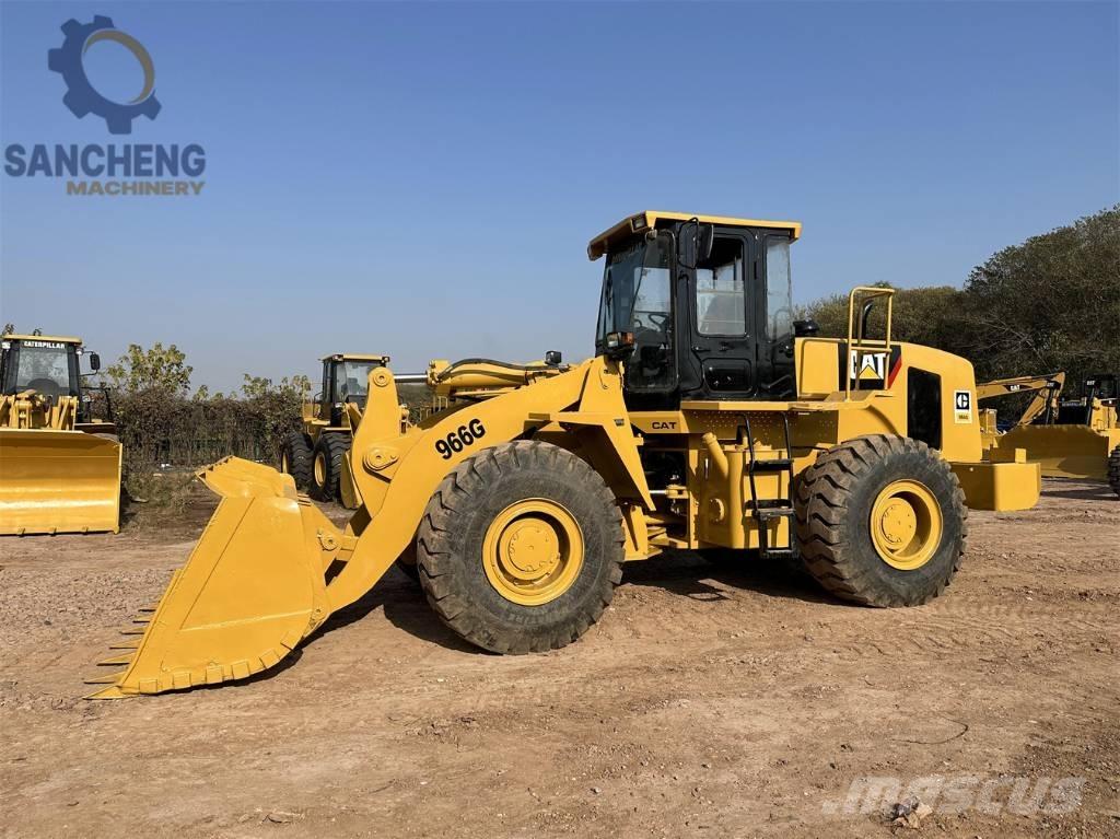 CAT 966 G Kolesové nakladače