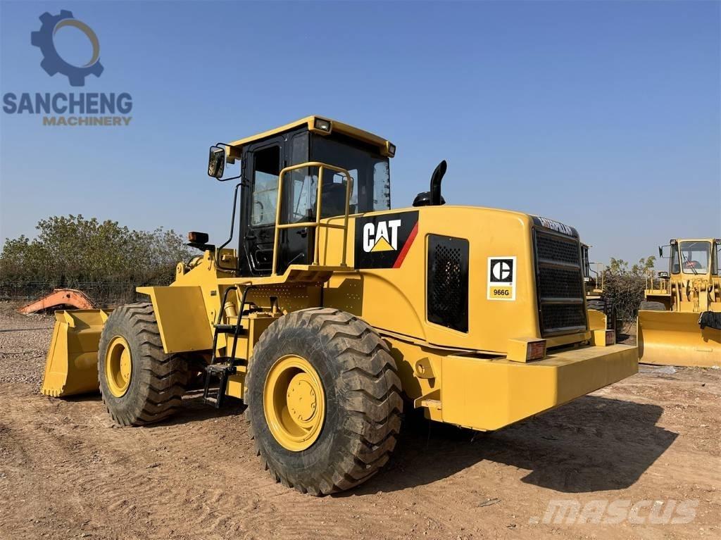 CAT 966 G Kolesové nakladače