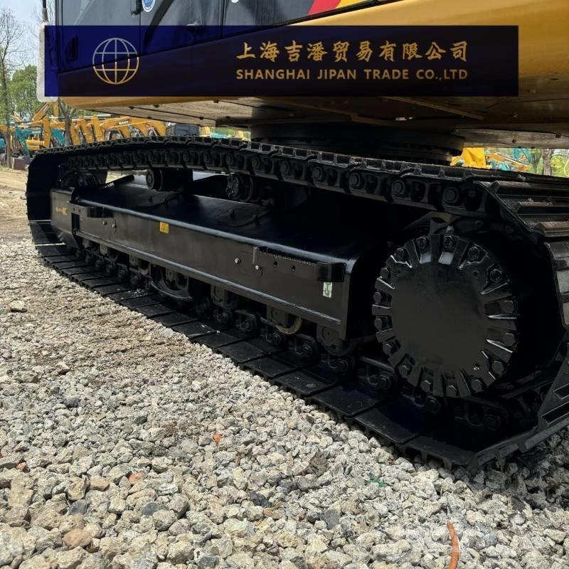 CAT 320 D Pásové rýpadlá