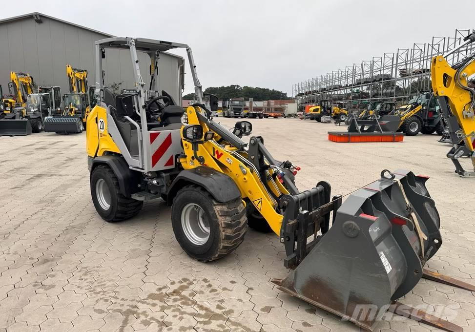 Wacker Neuson WL 28 Kolesové nakladače