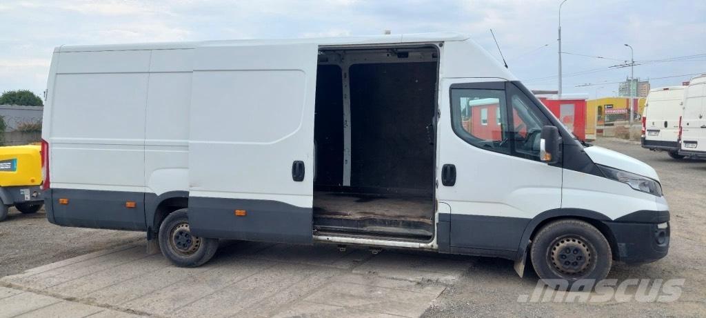 Iveco 35-180 Dodávky
