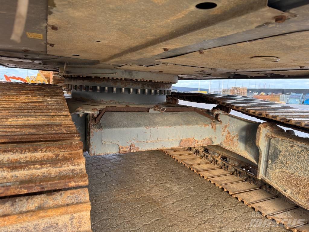 Liebherr R 926 Pásové rýpadlá