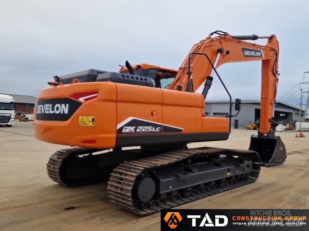 Develon DX 225 LC-7M Pásové rýpadlá