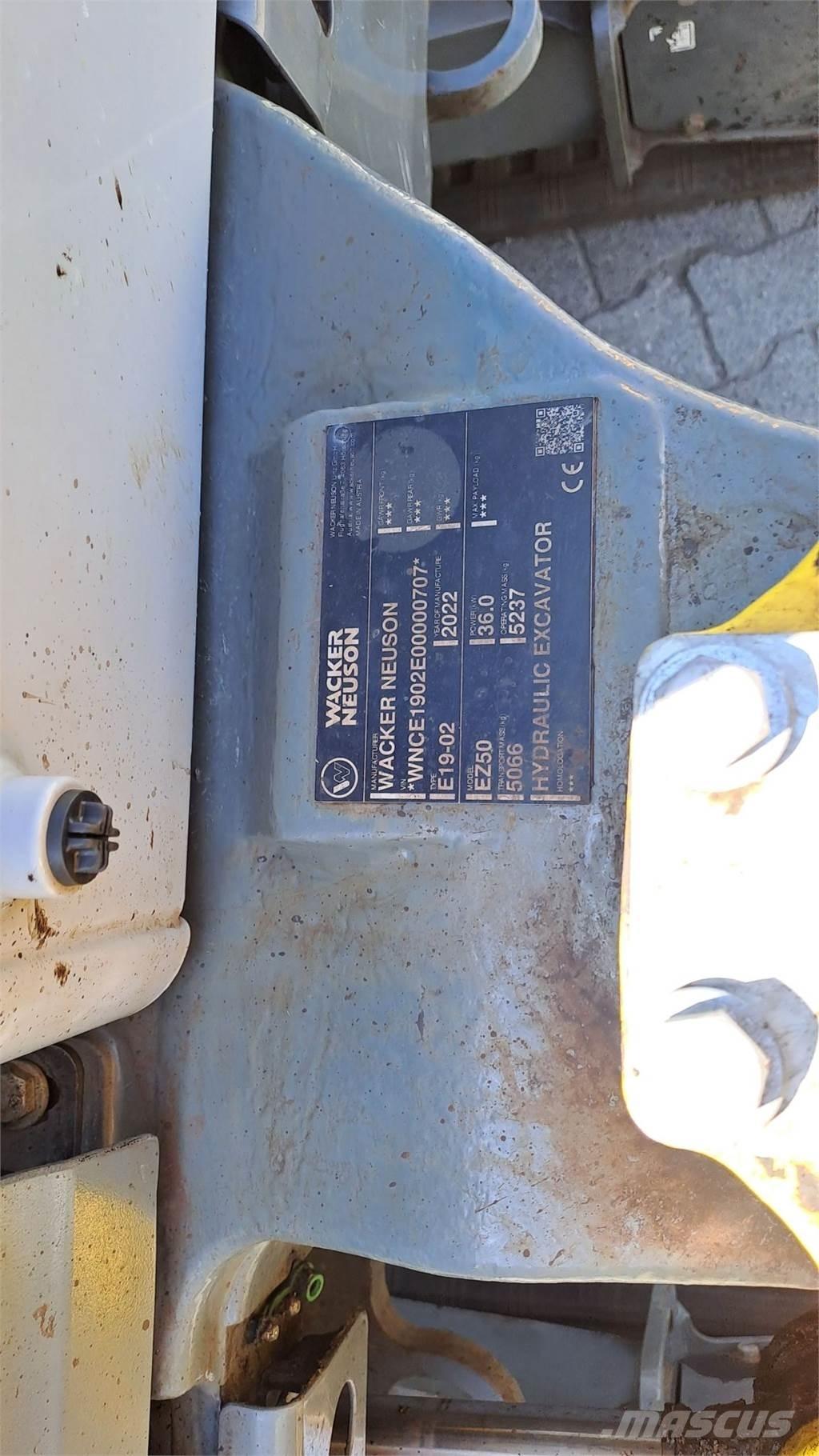 Wacker Neuson EZ50 Pásové rýpadlá