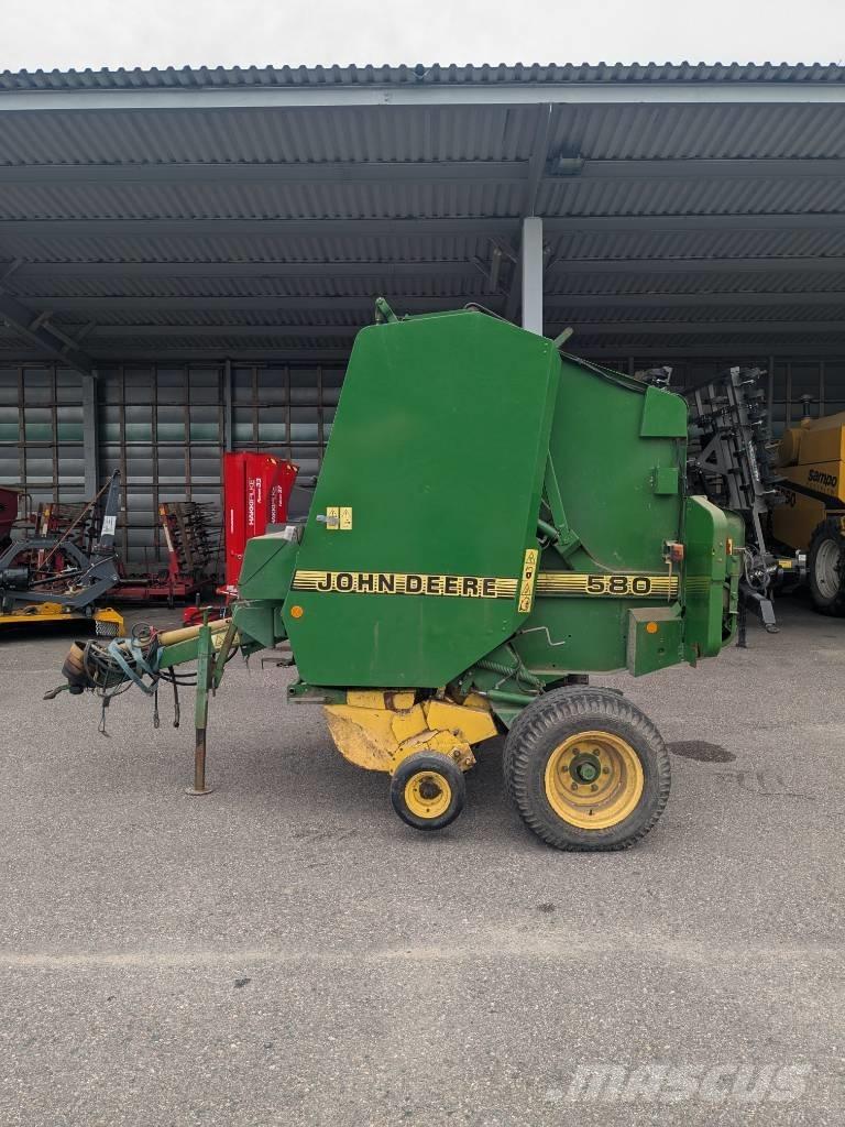 John Deere 580 Lisy na okrúhle balíky