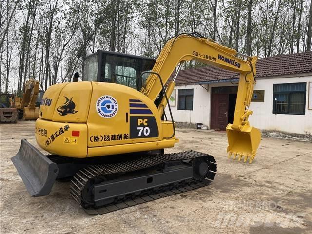 Komatsu PC 70 Pásové rýpadlá
