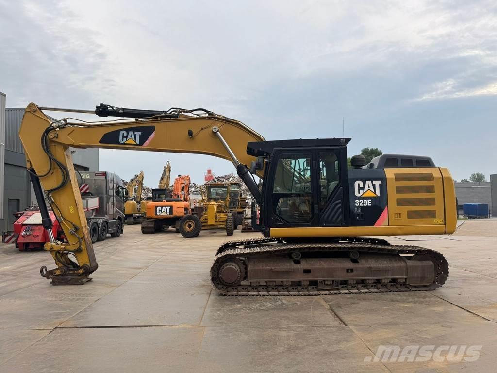 CAT 329ELN Špeciálne bagre