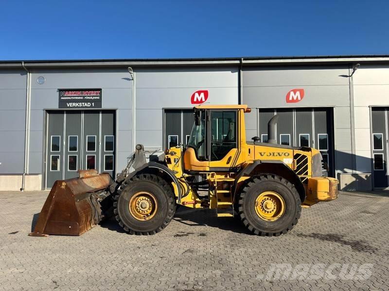 Volvo L90F Kolesové nakladače