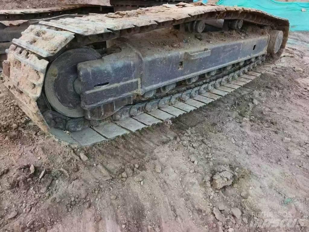 Kobelco SK 210-8 Pásové rýpadlá