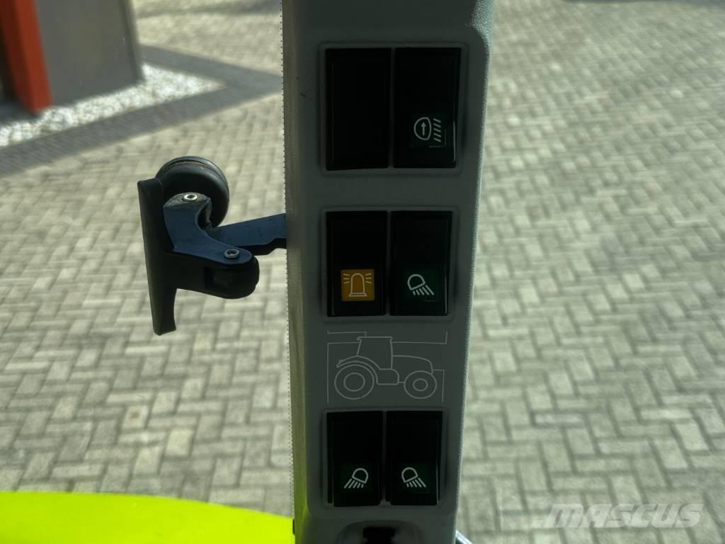 CLAAS Arion 450 CIS Traktory