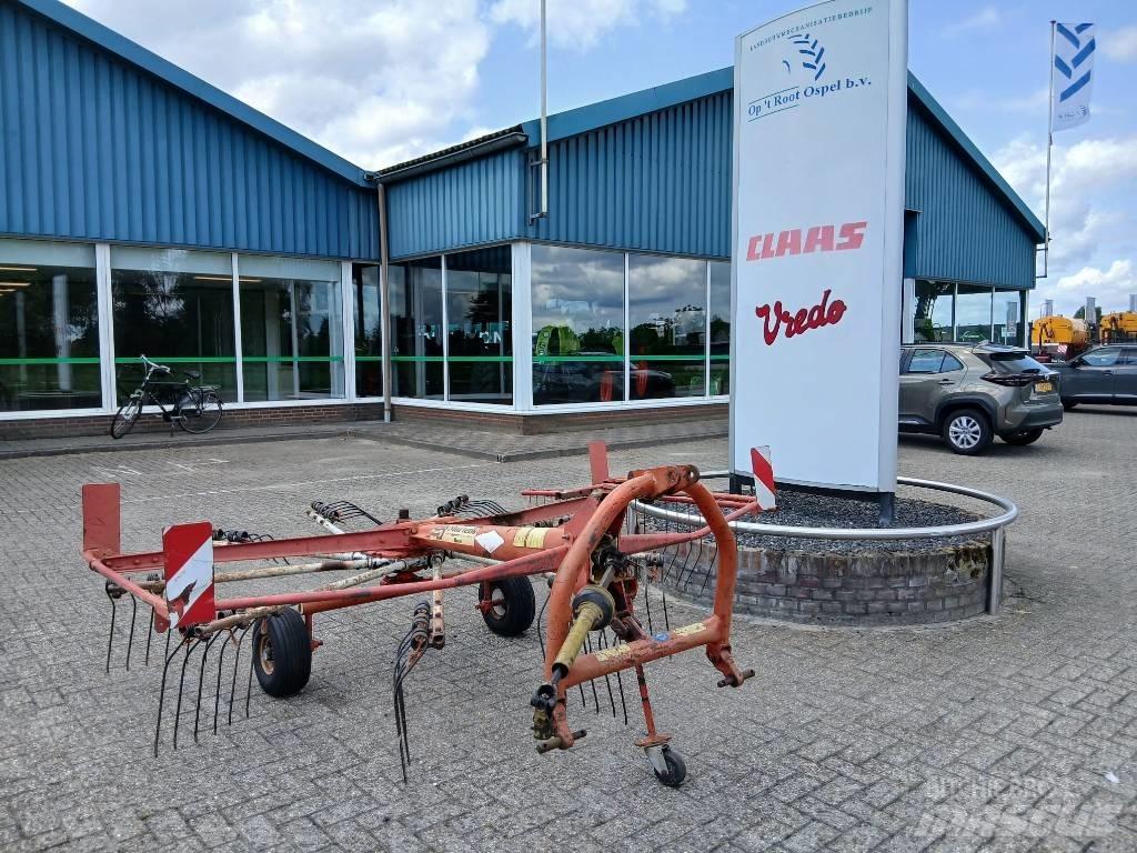 Kuhn GA 301 Riadkovače