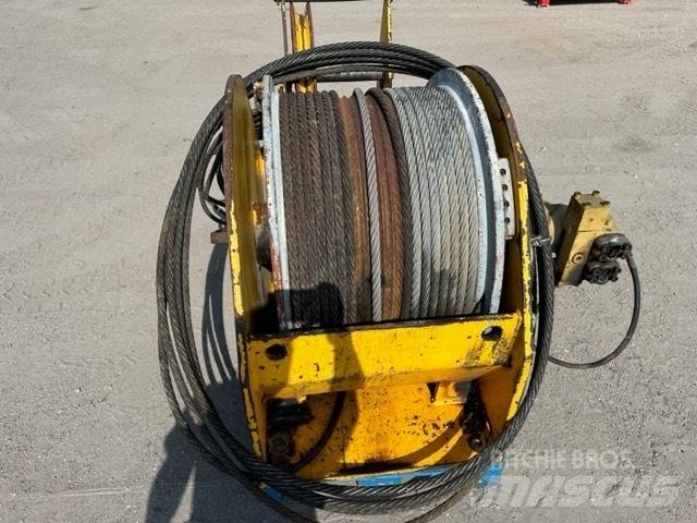 Bauer used winch Príslušenstvo a náhradné diely k ​​vrtným zariadením