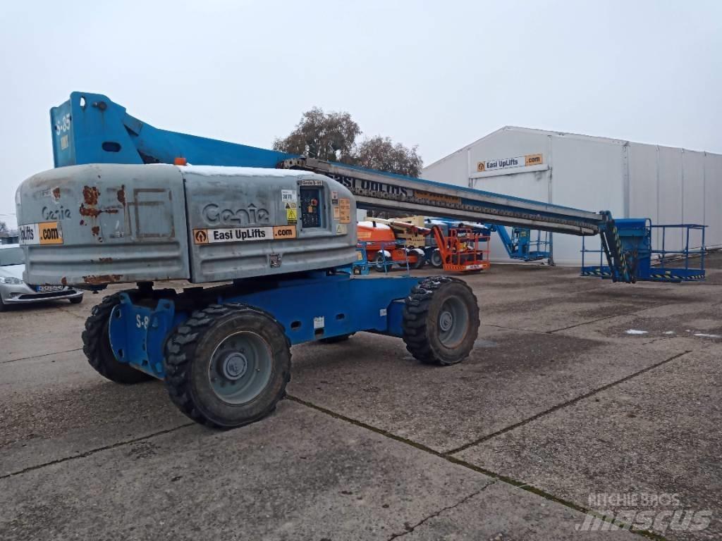 Genie S 85 Teleskopické plošiny