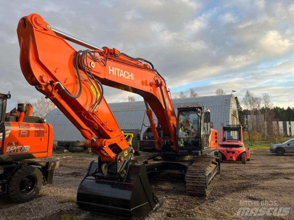 Hitachi ZX 350 LC 7 Pásové rýpadlá