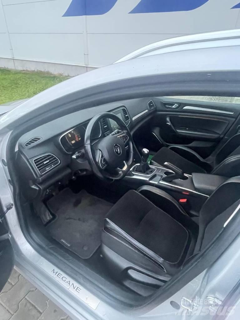 Renault Megane Automobily