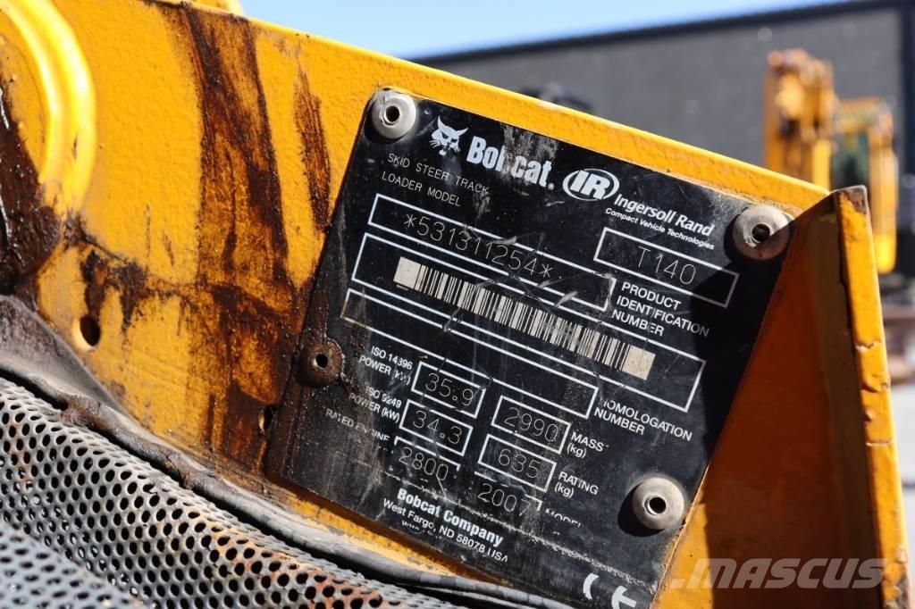 Bobcat T 140 Šmykom riadené nakladače