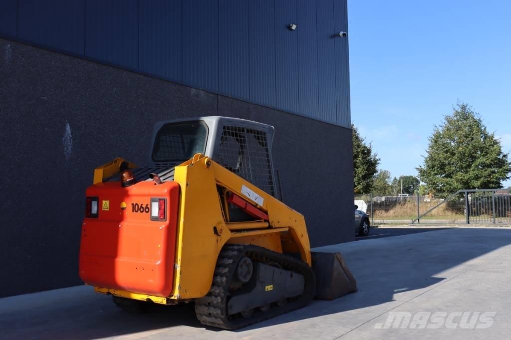 Bobcat T 140 Šmykom riadené nakladače