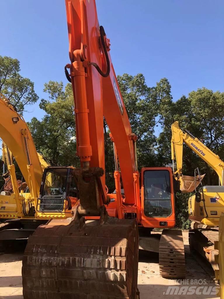 Doosan 225 LC Pásové rýpadlá