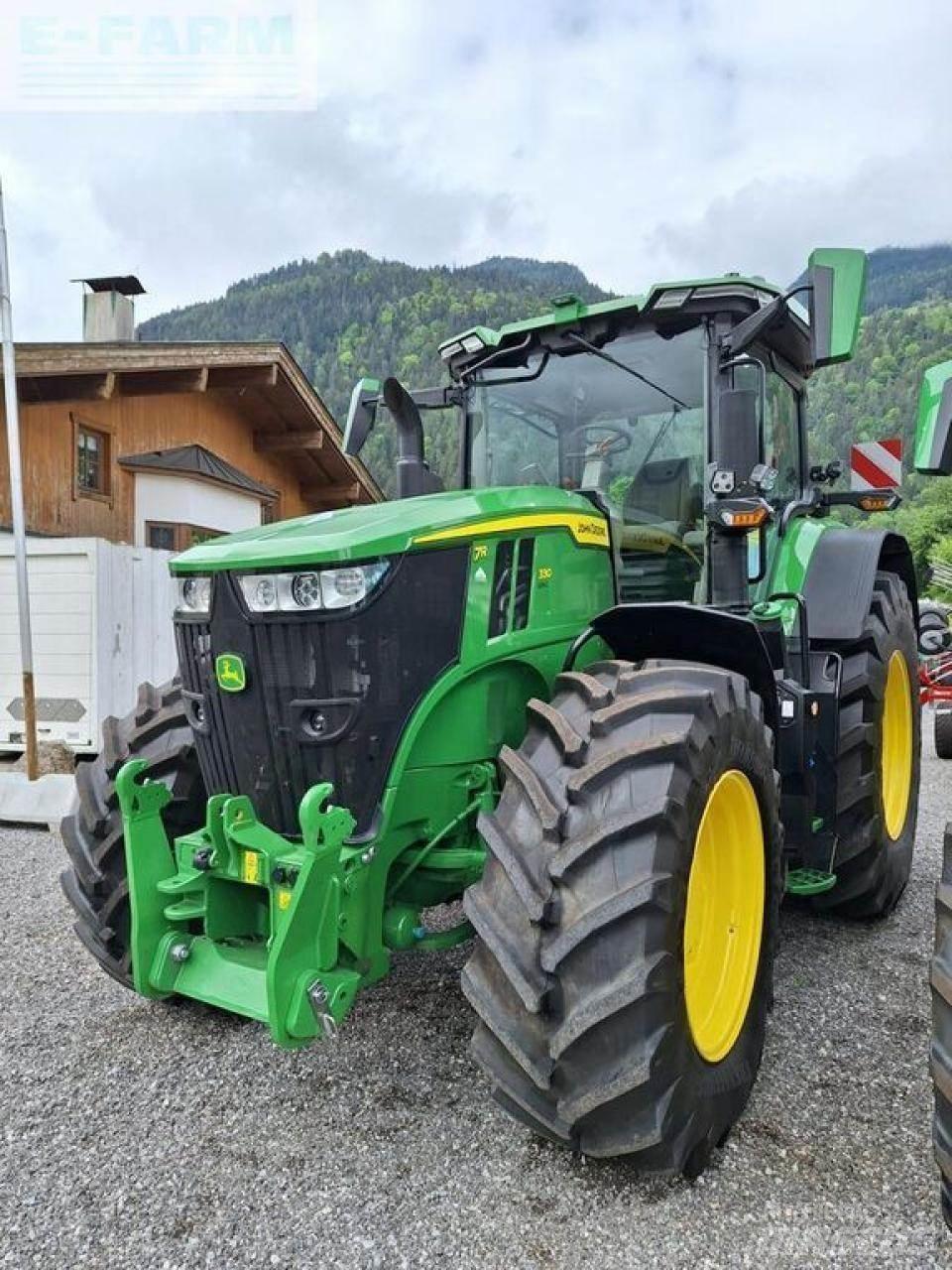 John Deere 7r 330 Traktory