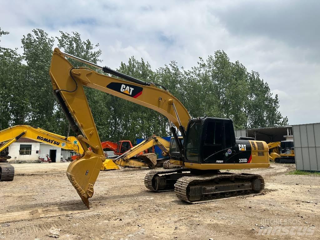 CAT 320D Pásové rýpadlá
