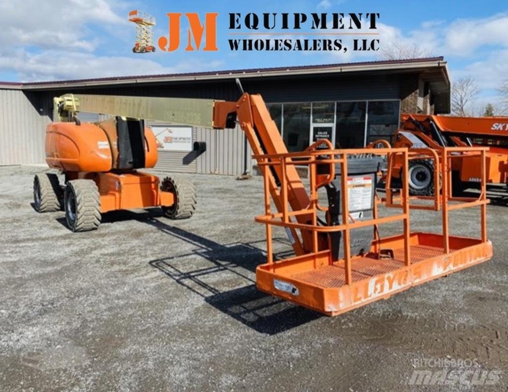 JLG 800 AJ Kĺbové plošiny