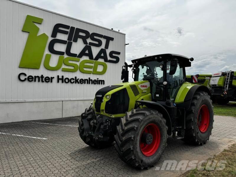 CLAAS AXION 830 Traktory