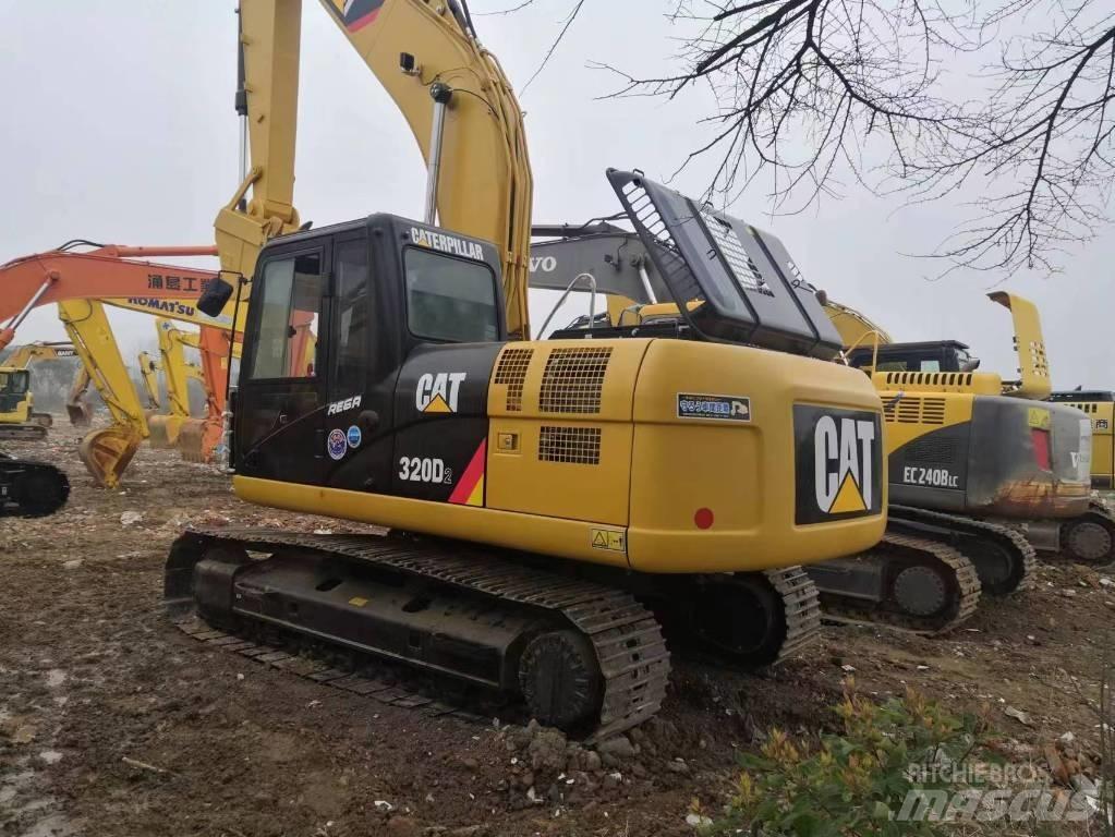CAT 320 D Pásové rýpadlá