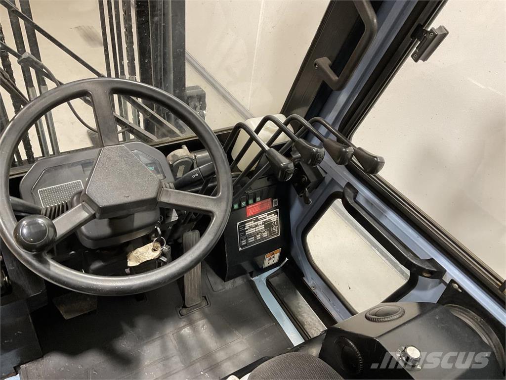 Utilev UT30P Dieselové vozíky