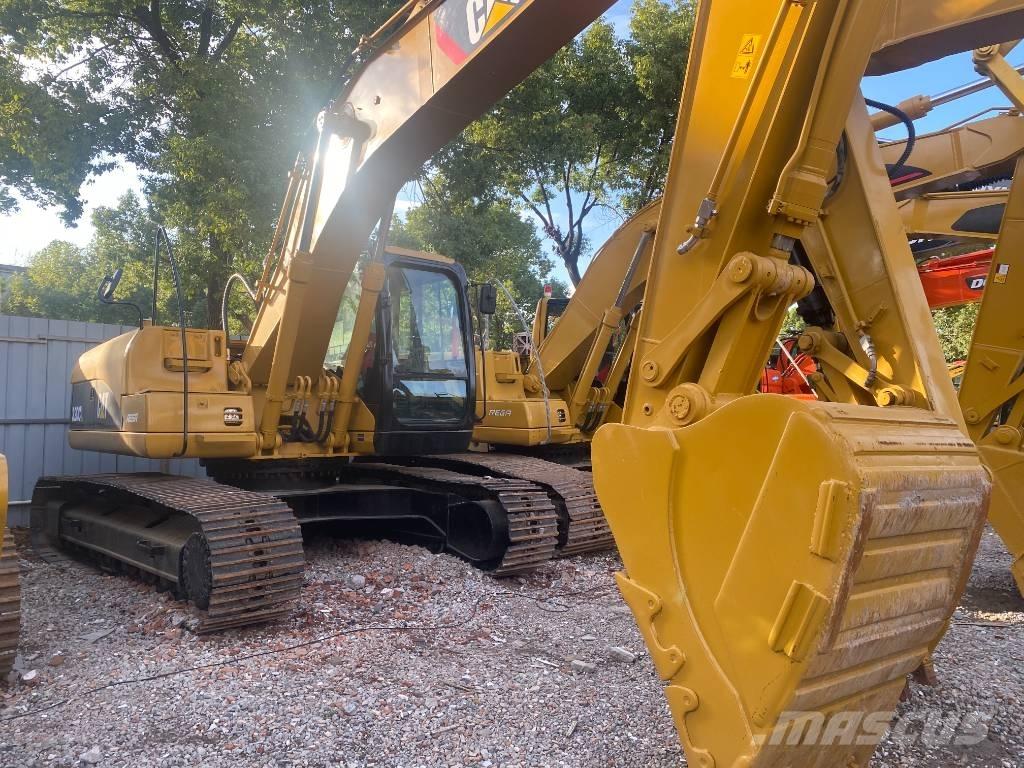 CAT 320 C L Pásové rýpadlá