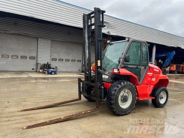 Manitou M 30.2 Terénne vysokozdvižné vozíky